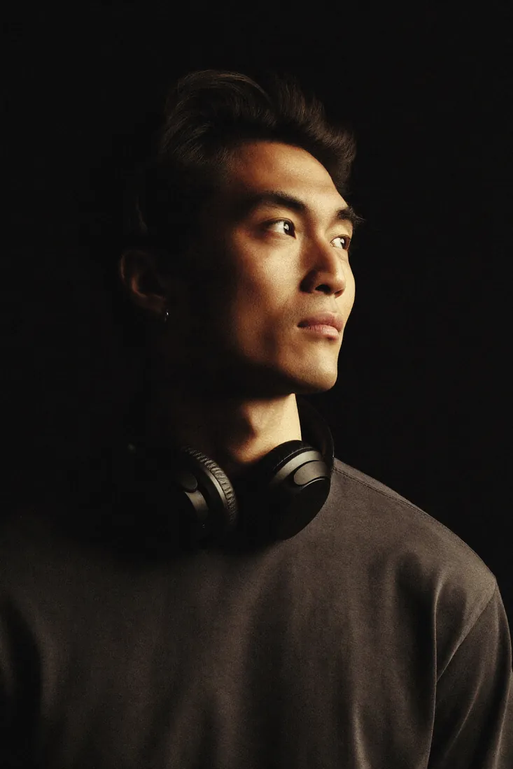 Portrait representing remote professionals